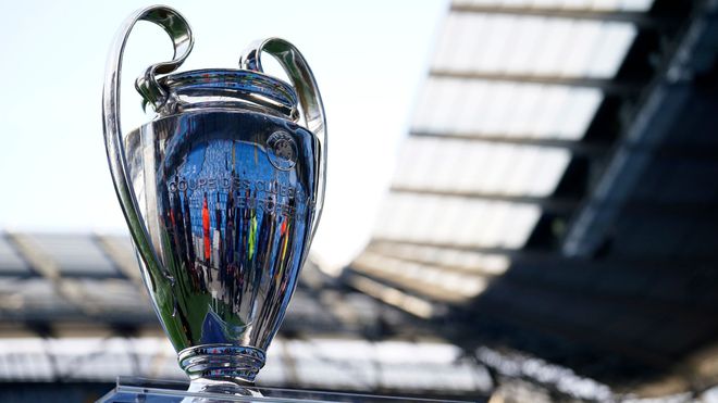 足球让孩子 足球让孩子